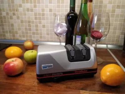 Электрическая ножеточка Chef's Choice CC-316 PL (платина)