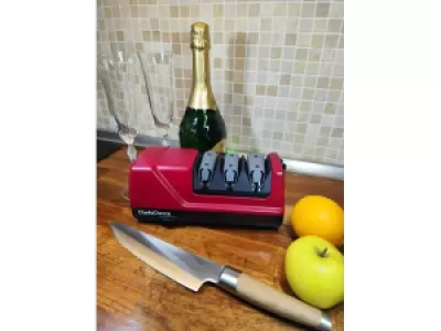 Электрическая точилка для ножей Chef's Choice CC-120R (красная)