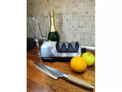 Электрическая точилка для ножей Chef's Choice CC-120M (металлический корпус)