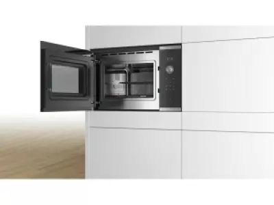 Встраиваемая микроволновая печь Bosch BEL554MS0