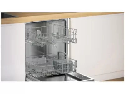 Встраиваемая посудомоечная машина Bosch SMV25AX06E