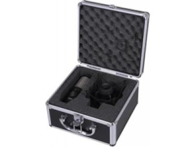 Микрофон AKG P420 черный