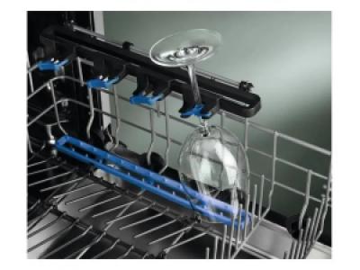 Встраиваемая посудомоечная машина Electrolux EEG48300L